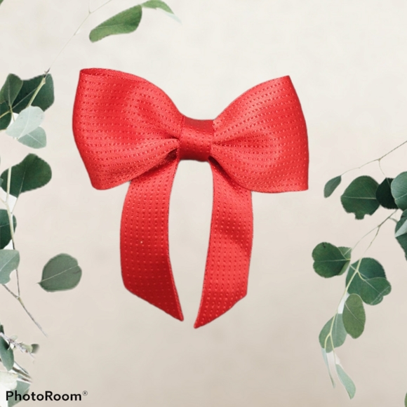 Bows - Picture 2 of 2